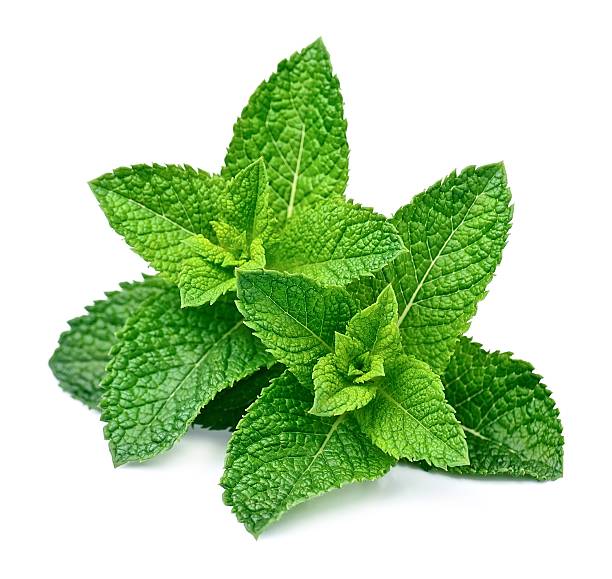 Mint leaves help to tone your skin naturally