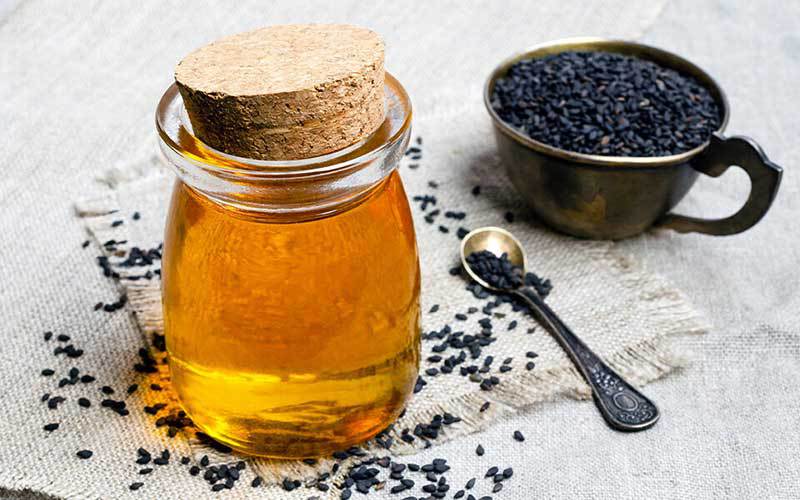 Black Seed Oil, one of the most appealing benefits of this oil is its antibacterial and anti-inflammatory properties